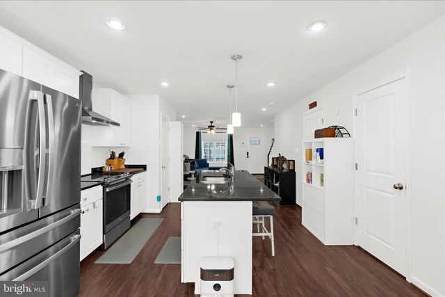 100 CEDAR DR, Glen Burnie, MD 21060