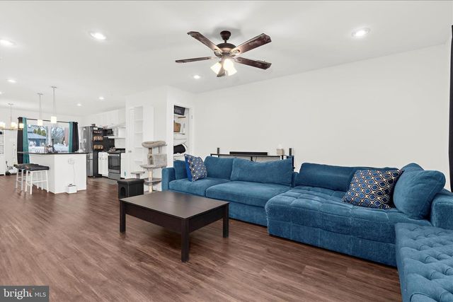 100 CEDAR DR, Glen Burnie, MD 21060