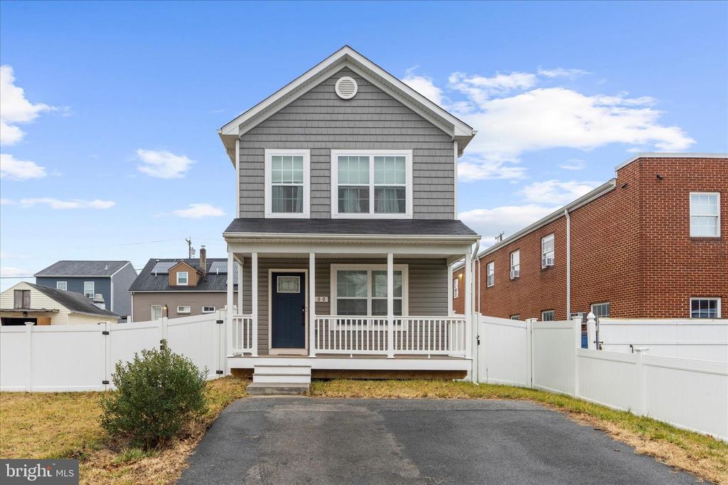 100 CEDAR DR, Glen Burnie, MD 21060