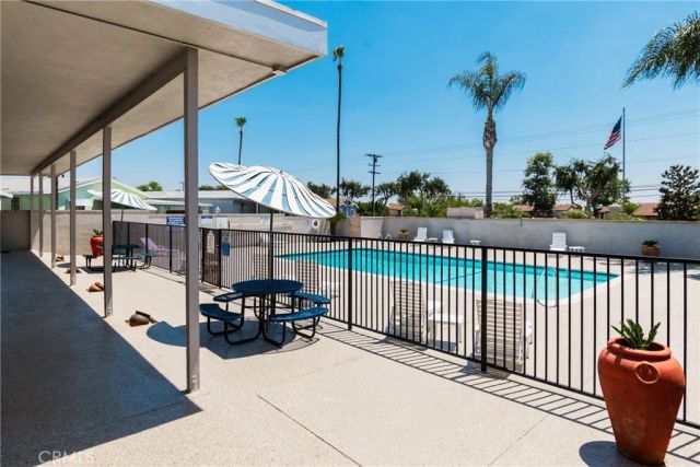 1565 W Arrow Hwy Space C23 C23, Upland, CA 91786