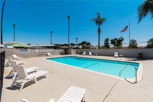 1565 W Arrow Hwy Space C23 C23, Upland, CA 91786