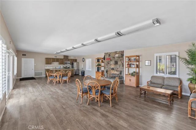 1565 W Arrow Hwy Space C23 C23, Upland, CA 91786