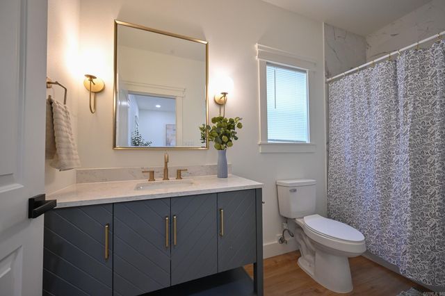 914 S Reine Street, Mena, AR 71945