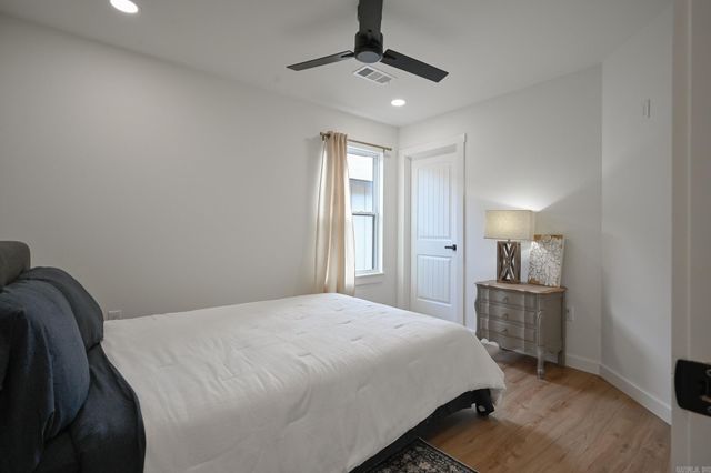 914 S Reine Street, Mena, AR 71945