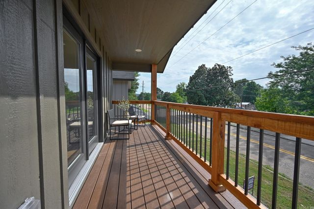 914 S Reine Street, Mena, AR 71945