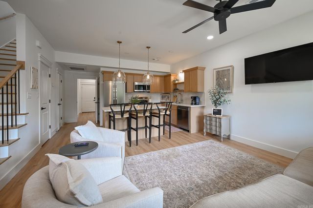 914 S Reine Street, Mena, AR 71945