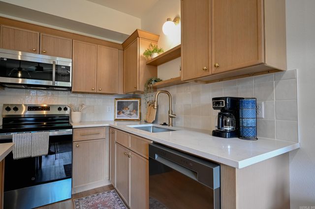 914 S Reine Street, Mena, AR 71945