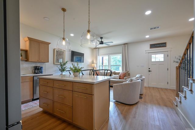 914 S Reine Street, Mena, AR 71945