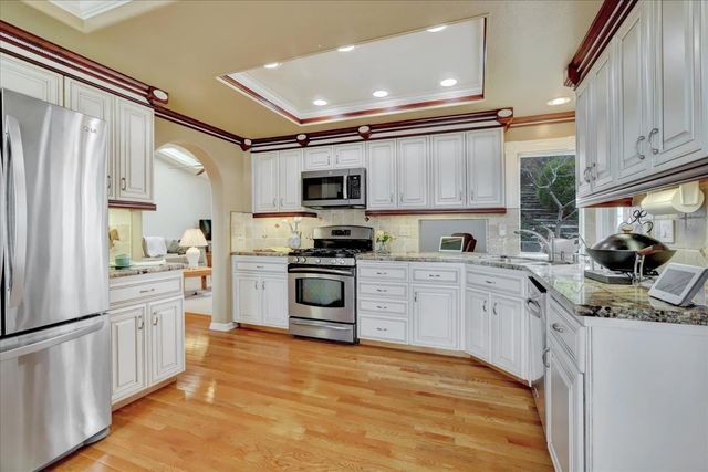 124 Ruby Ledge Ct, Grass Valley, CA 95945