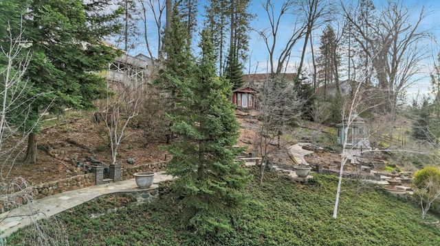 124 Ruby Ledge Ct, Grass Valley, CA 95945