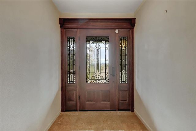 124 Ruby Ledge Ct, Grass Valley, CA 95945