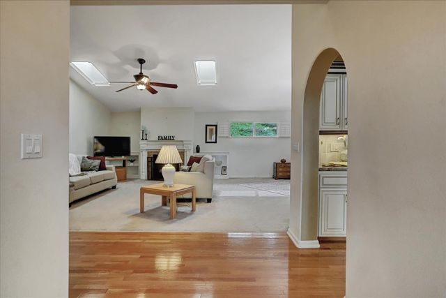 124 Ruby Ledge Ct, Grass Valley, CA 95945