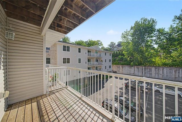 58 Kinderkamack Road 22, Emerson, NJ 07630