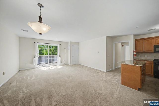58 Kinderkamack Road 22, Emerson, NJ 07630