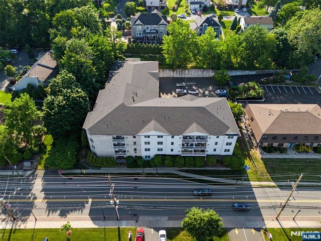 58 Kinderkamack Road 22, Emerson, NJ 07630