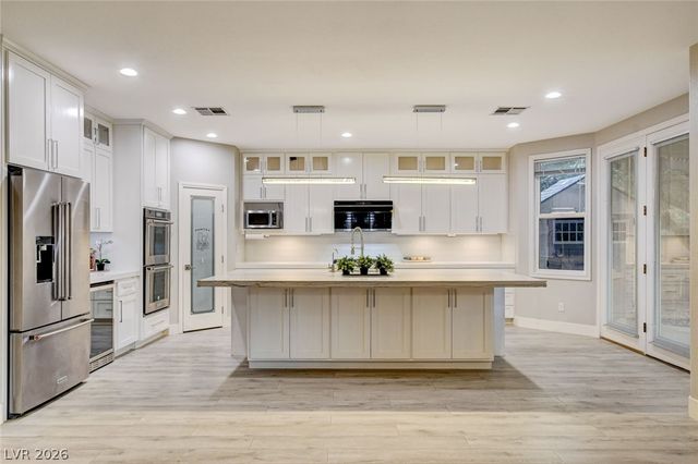 7771 High Chaparral Street, Las Vegas, NV 89113