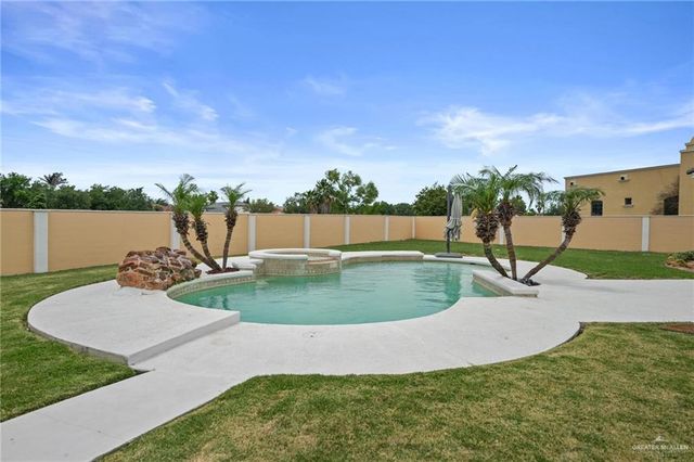 2809 Santa Laura Street, Mission, TX 78572