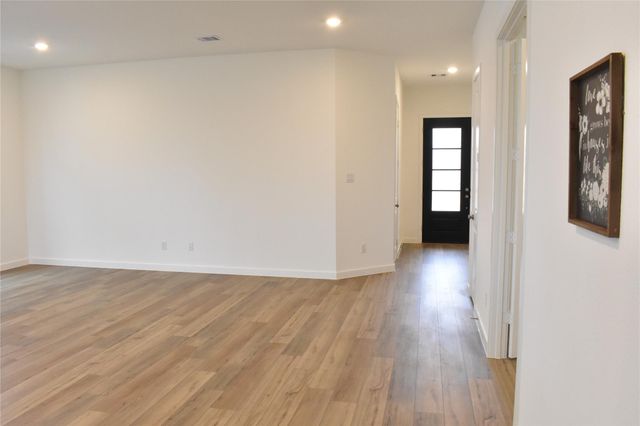 32042 Sweet Pea Meadow, Hockley, TX 77447