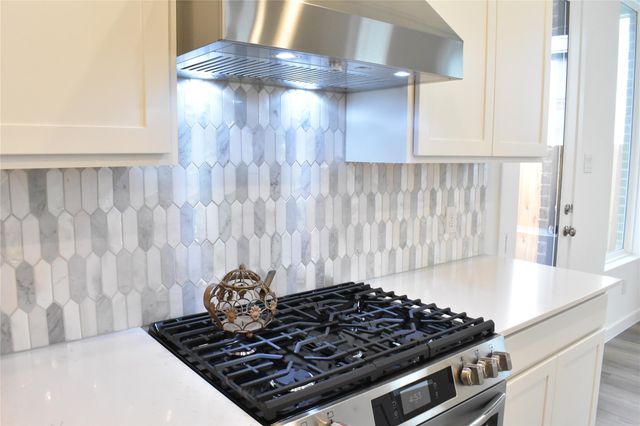 32042 Sweet Pea Meadow, Hockley, TX 77447