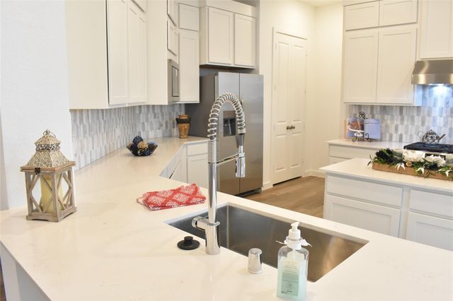 32042 Sweet Pea Meadow, Hockley, TX 77447