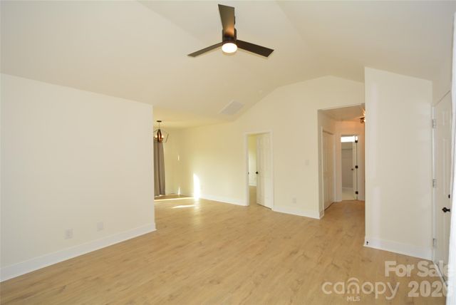 6607 Sullins Road, Charlotte, NC 28214