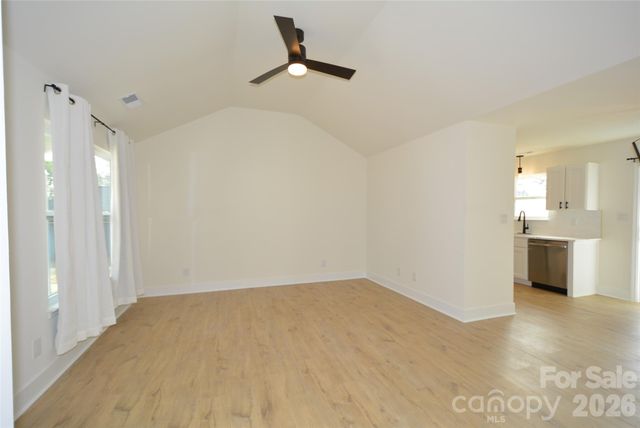 6607 Sullins Road, Charlotte, NC 28214