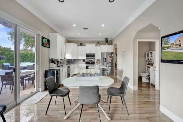 6820 NW 73rd Street, Parkland, FL 33067