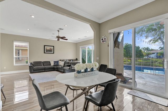 6820 NW 73rd Street, Parkland, FL 33067