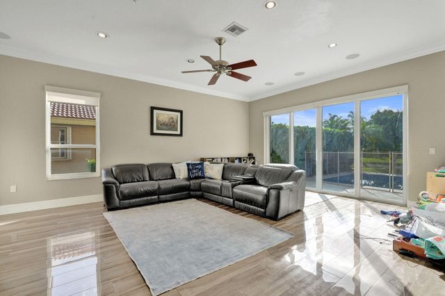 6820 NW 73rd Street, Parkland, FL 33067