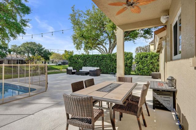 6820 NW 73rd Street, Parkland, FL 33067