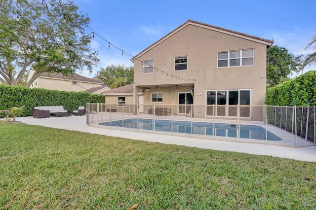 6820 NW 73rd Street, Parkland, FL 33067