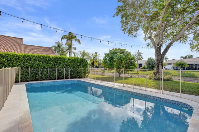 6820 NW 73rd Street, Parkland, FL 33067