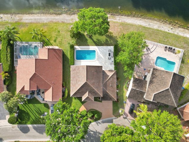 6820 NW 73rd Street, Parkland, FL 33067