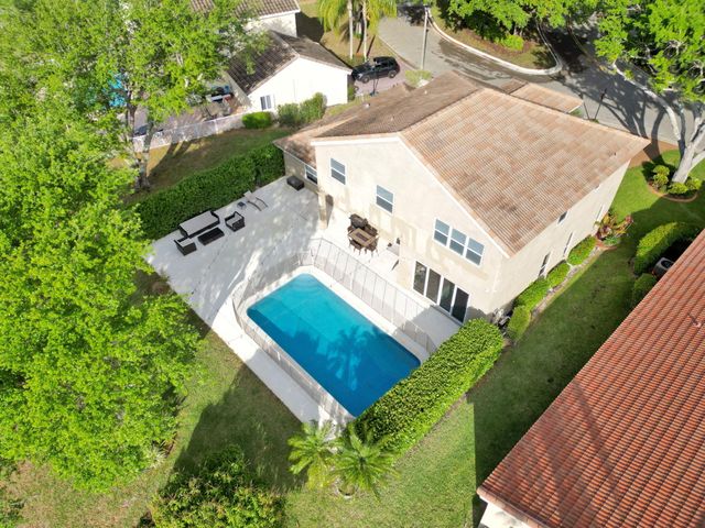 6820 NW 73rd Street, Parkland, FL 33067