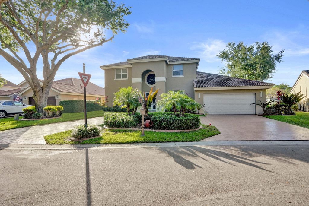 6820 NW 73rd Street, Parkland, FL 33067