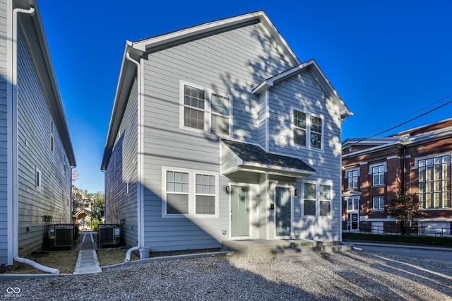 2954 MacPherson Avenue, Indianapolis, IN 46205