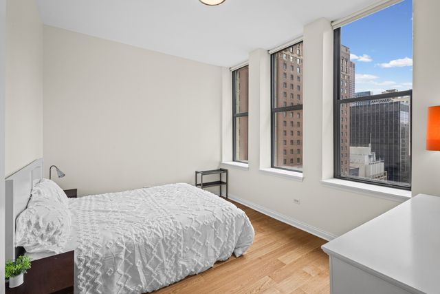 8 W Monroe Street 1103, Chicago, IL 60603
