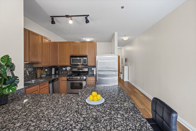 8 W Monroe Street 1103, Chicago, IL 60603