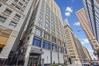 8 W Monroe Street 1103, Chicago, IL 60603