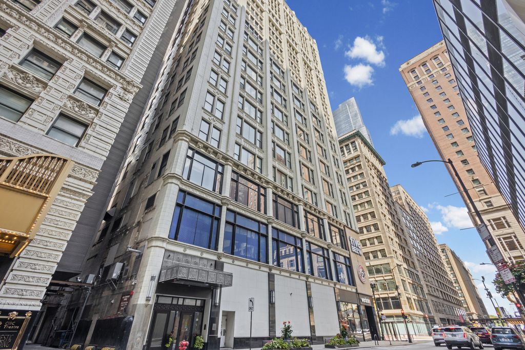 8 W Monroe Street 1103, Chicago, IL 60603