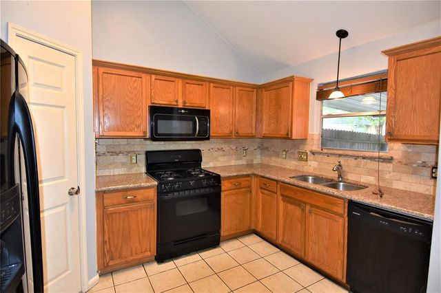 6434 Bosley Lane, Houston, TX 77084