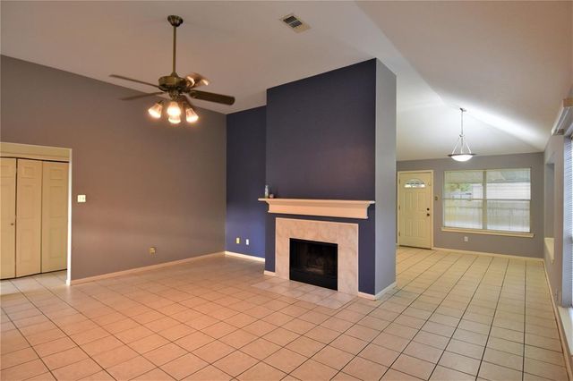 6434 Bosley Lane, Houston, TX 77084