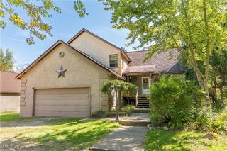 2203 S Medina Line Road, Wadsworth, OH 44281