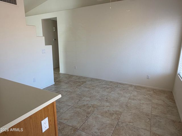 10318 W MISSOURI Avenue, Glendale, AZ 85307
