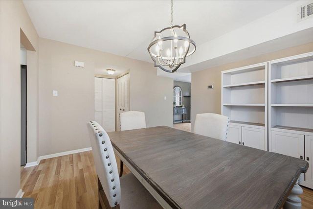 56 DEWSBURY LN, Quakertown, PA 18951