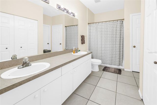 4333 BAYSIDE VILLAGE DRIVE 320, Tampa, FL 33615