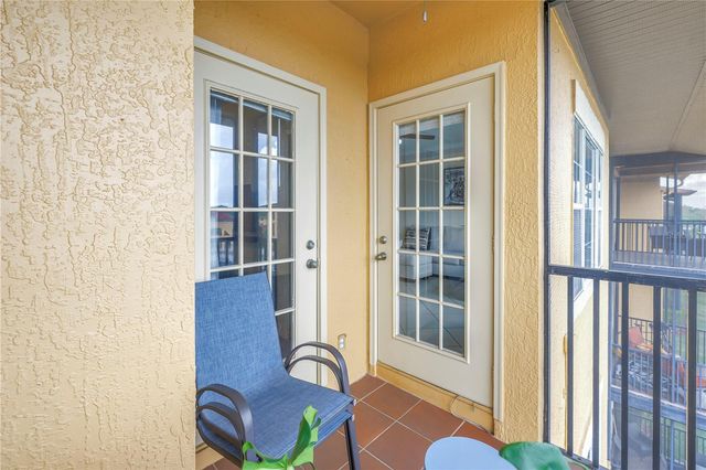 4333 BAYSIDE VILLAGE DRIVE 320, Tampa, FL 33615