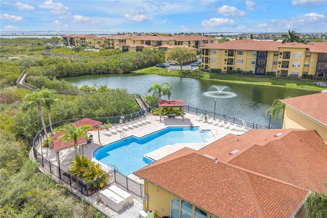 4333 BAYSIDE VILLAGE DRIVE 320, Tampa, FL 33615