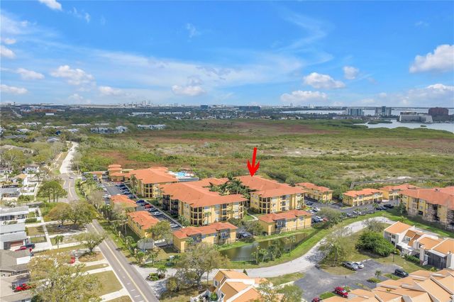 4333 BAYSIDE VILLAGE DRIVE 320, Tampa, FL 33615