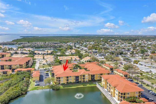 4333 BAYSIDE VILLAGE DRIVE 320, Tampa, FL 33615